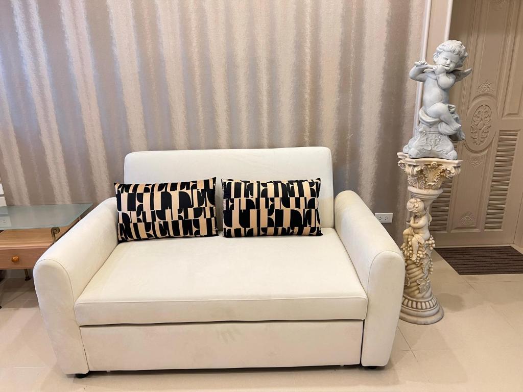 V20 Boutique Jacuzzi Hotel - Family Suite