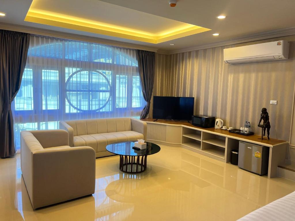 V20 Boutique Jacuzzi Hotel - Resim 6