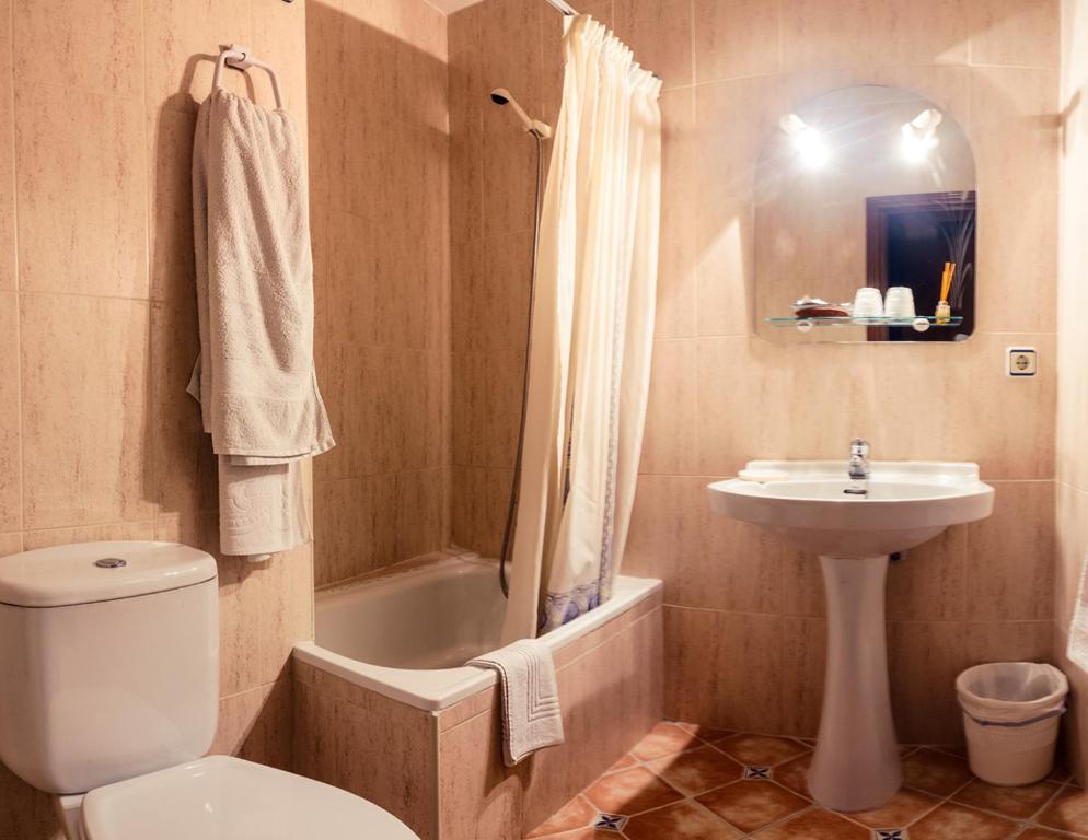 Koupelna v ubytování Hostal ROMI