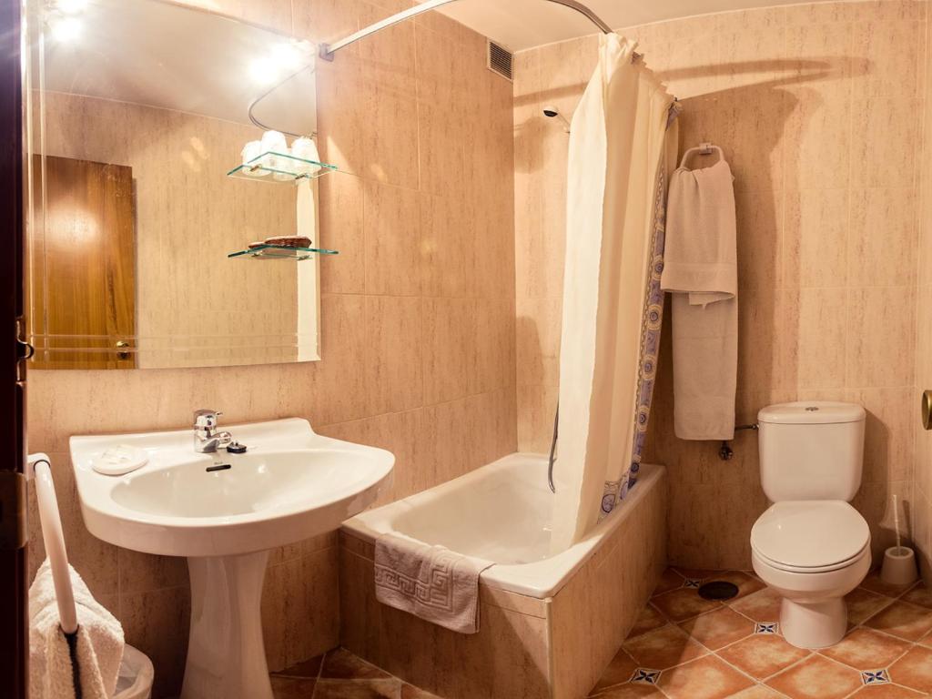 Koupelna v ubytování Hostal ROMI