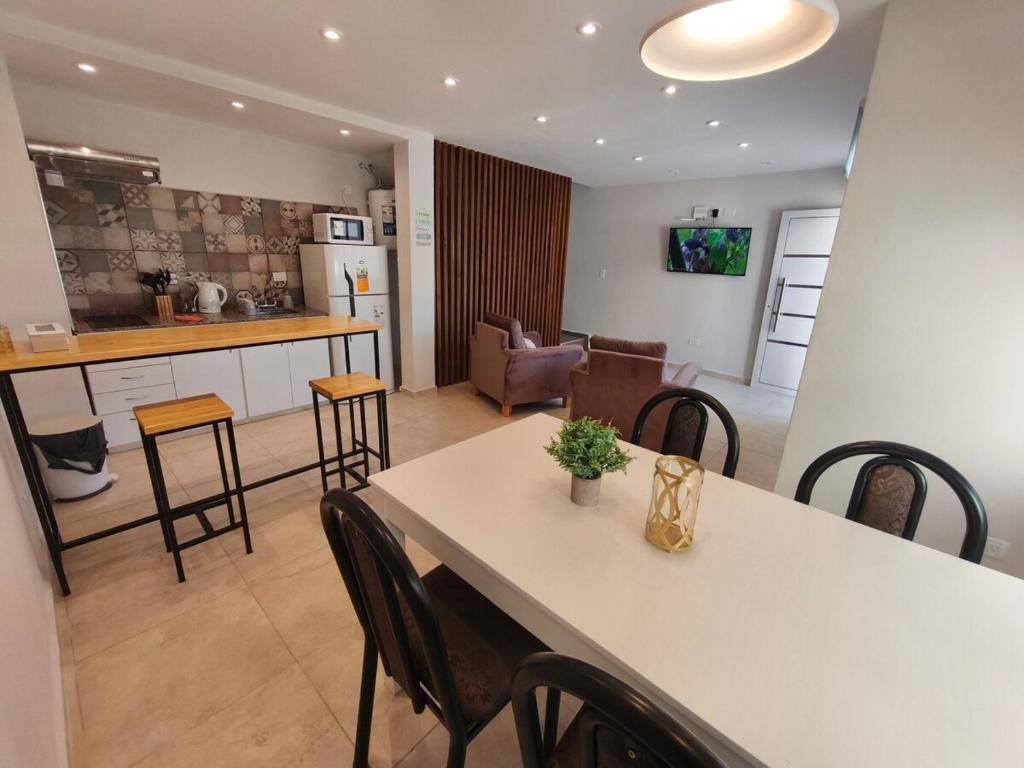 Køkken eller tekøkken på Departamento Bellamar II