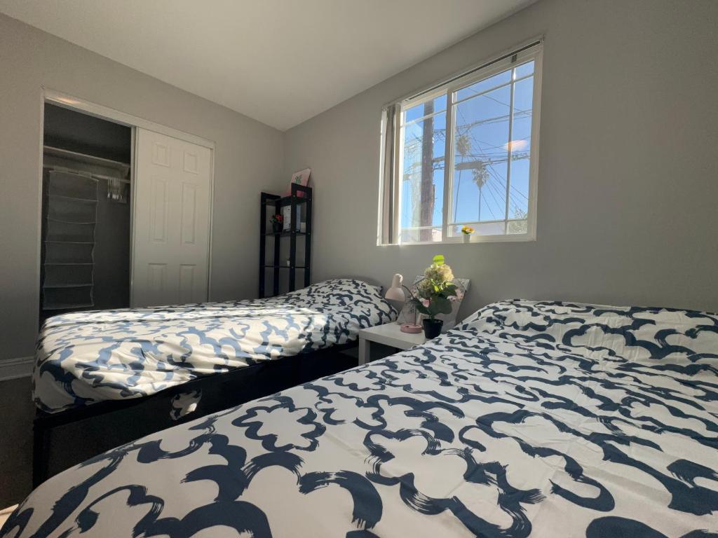 Blue Stay near BMO Stadium and USC Private Room, Los Angeles (updated  prices 2026)