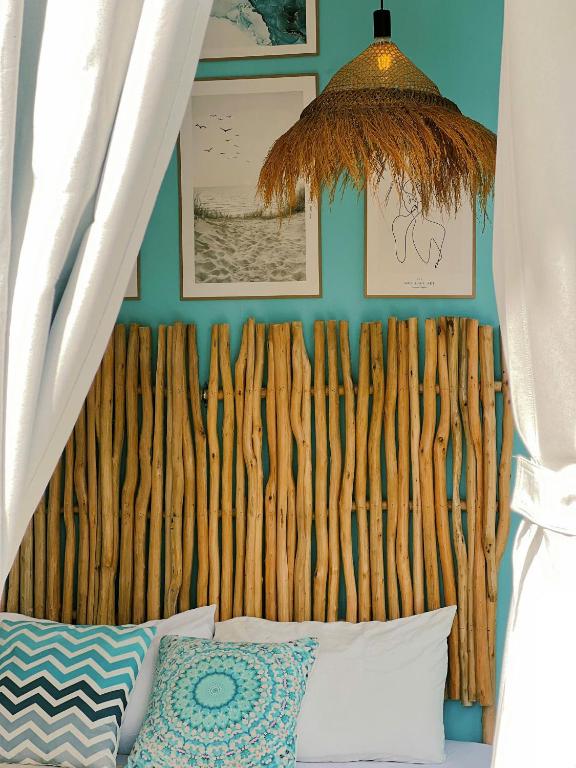 Giường trong phòng chung tại Chon's Dock Homestay &amp; House Lease