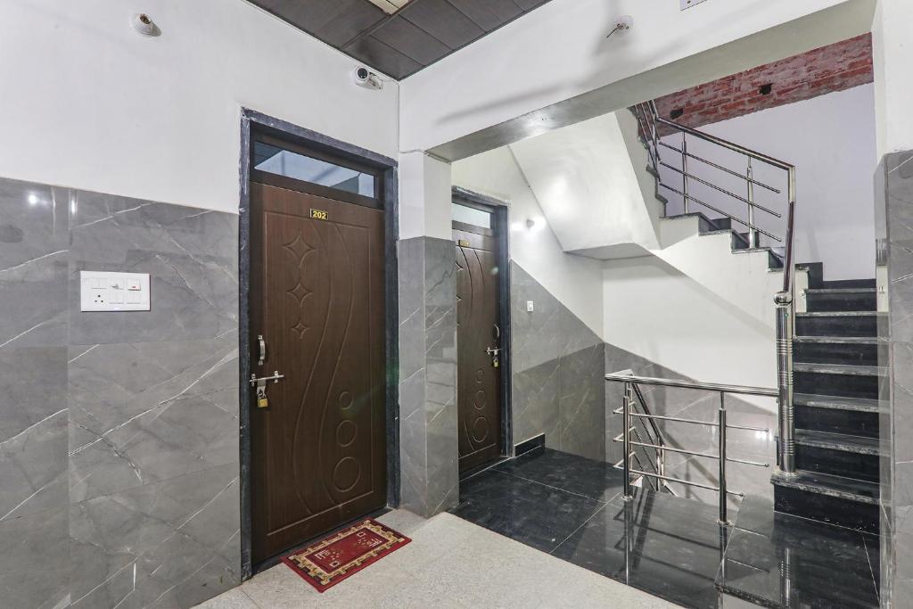 Fotografie z fotogalerie ubytování FabExpress Milan Palace v destinaci Ayodhya