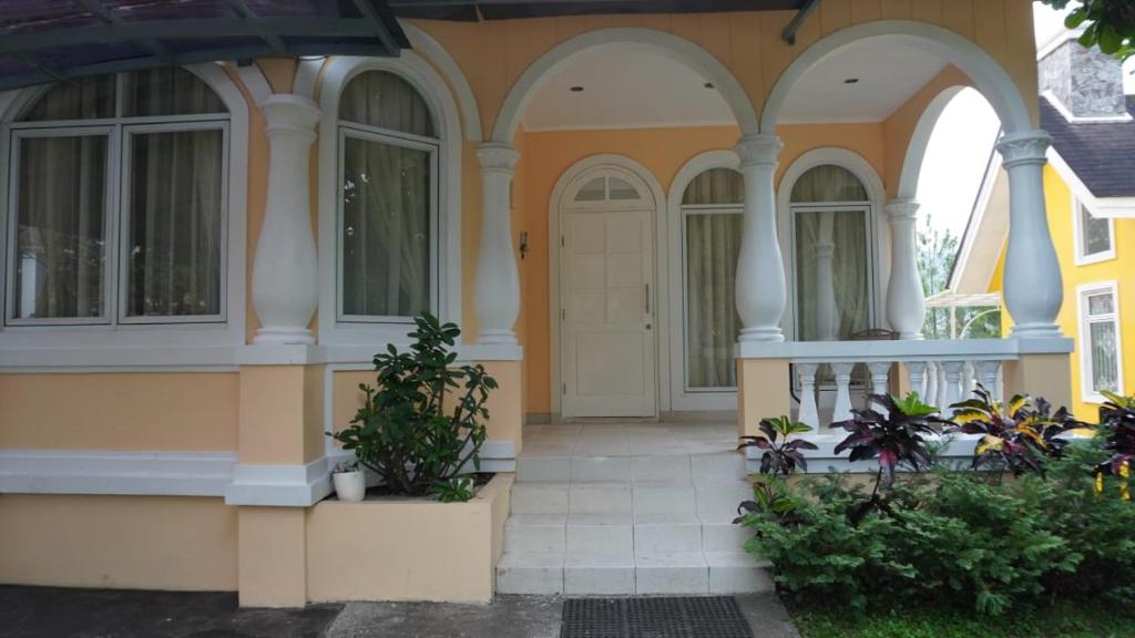 Budova, kde se vila nachází