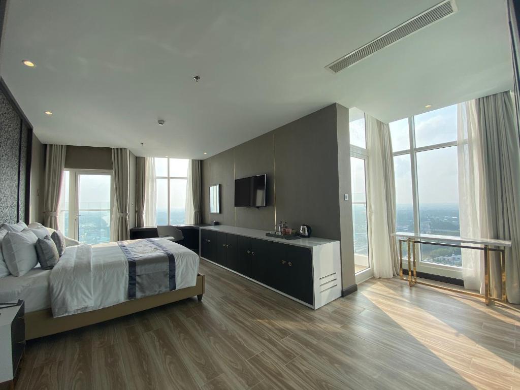 Diamond Stars Ben Tre Hotel - Room King Premier