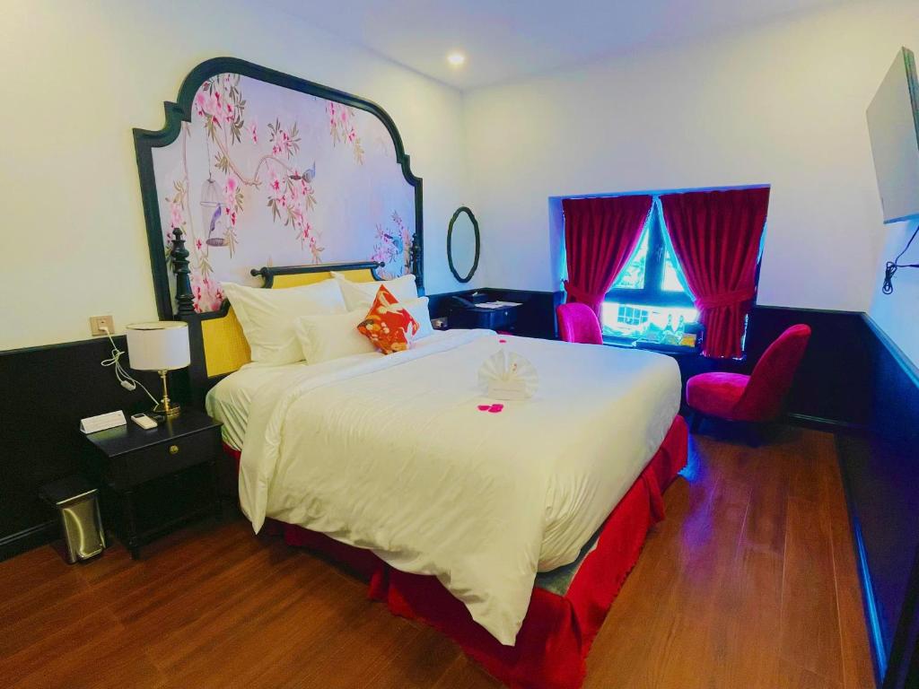 The ORCHID PREMIUM Hotel - 7