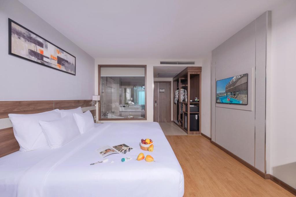 Phòng Deluxe Giường Đôi Với Ban Công và Tầm Nhìn Ra Biển