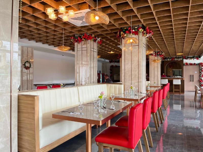 Restaurace v ubytování L' Asuncion Hotel