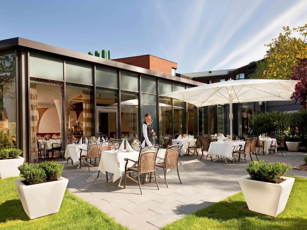 Restaurace v ubytování Mövenpick Hotel Münster am Aasee