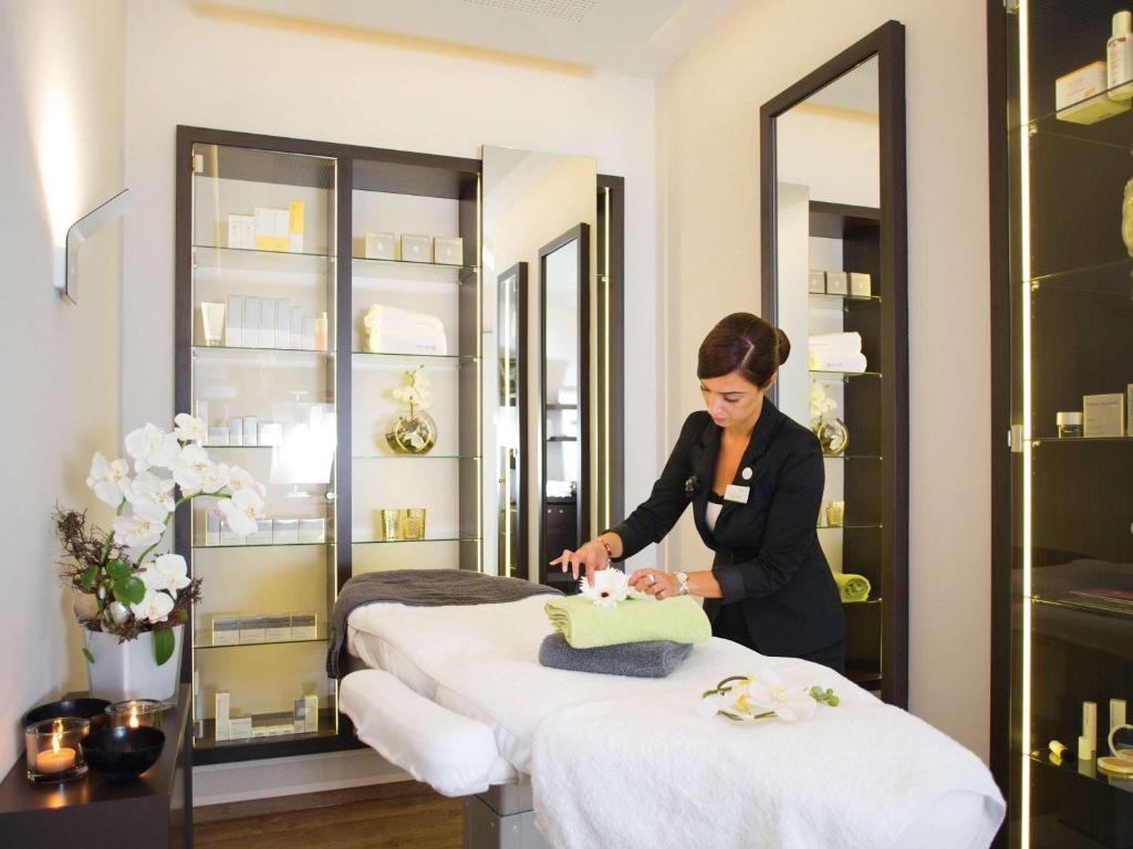 Hosté ubytování Mövenpick Hotel Münster am Aasee