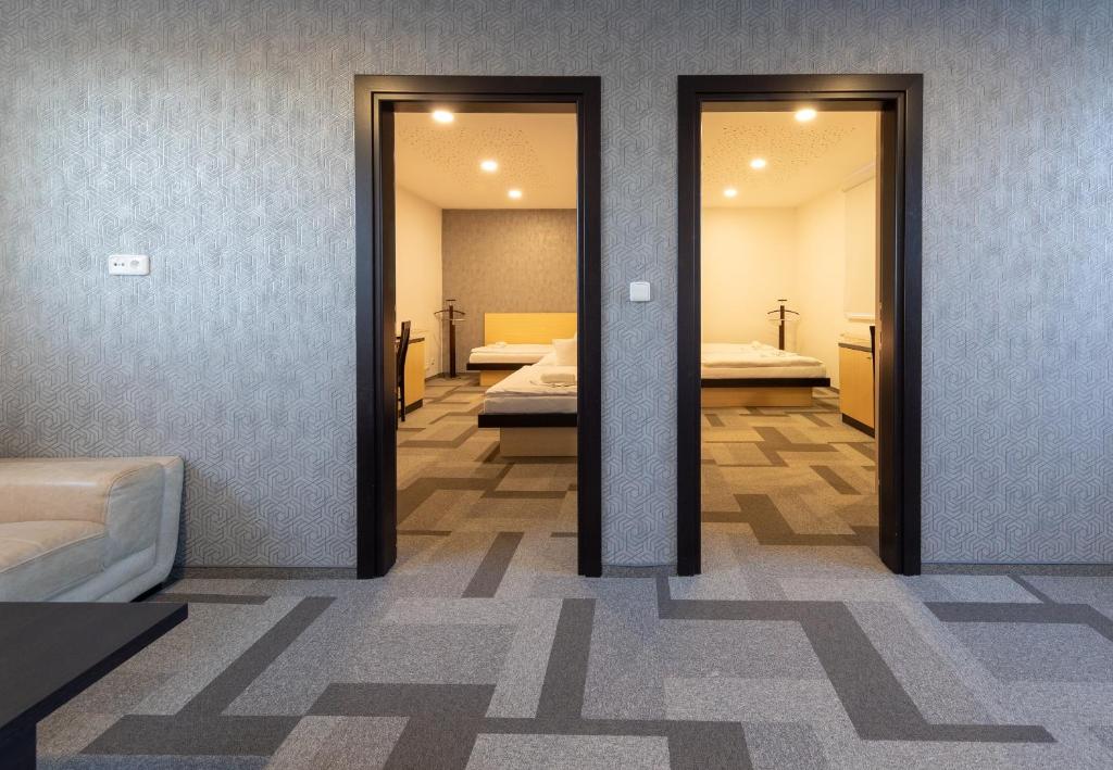 BNC Hotel - Restaurant - Bowling - Resim 25