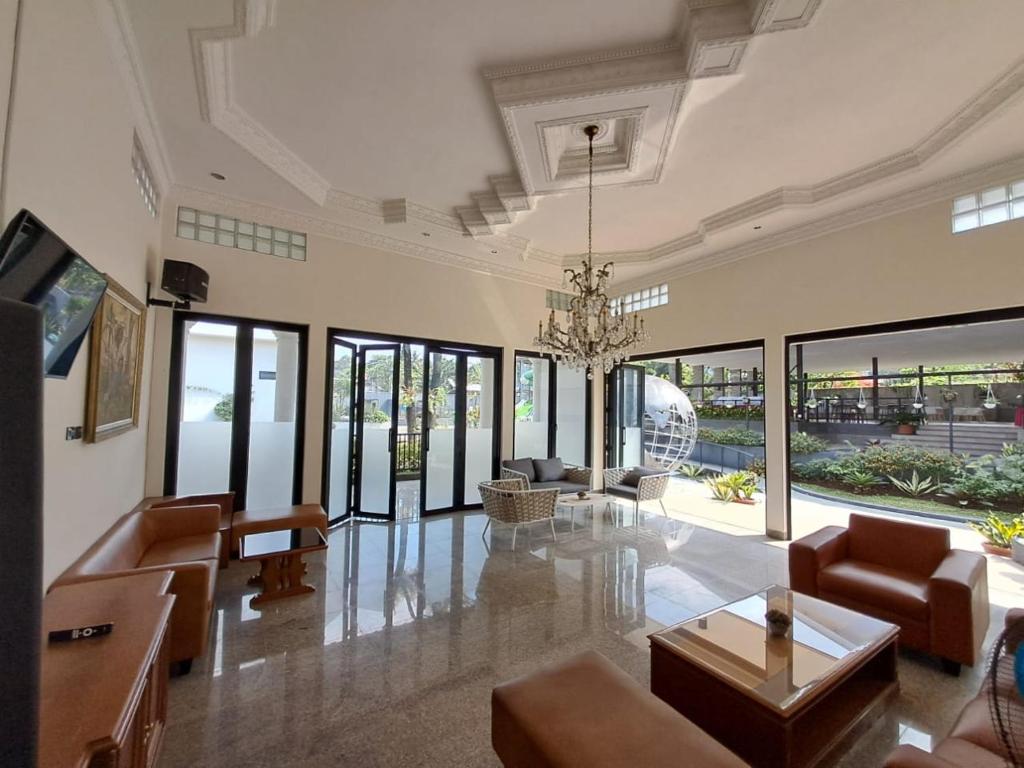 Posezení v ubytování HOTEL & WISMA BINTANG JADAYAT