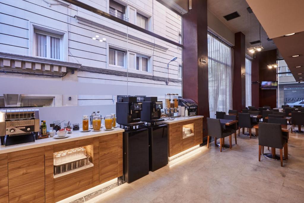 Silken Sant Gervasi - Resim 16