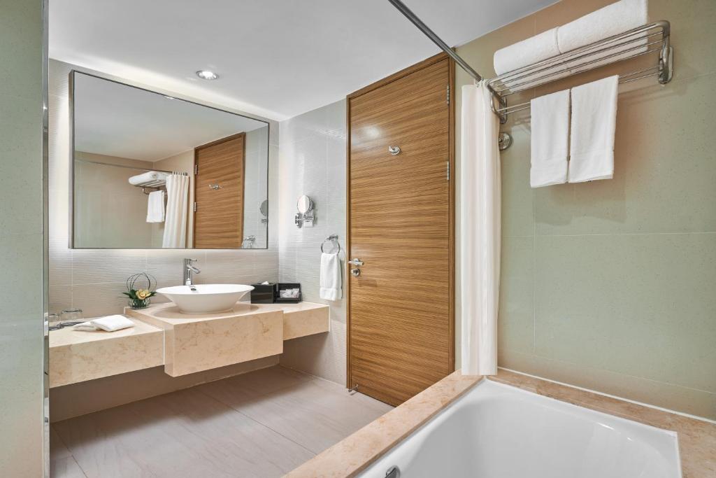 Koupelna v ubytování Four Points by Sheraton Shanghai, Daning