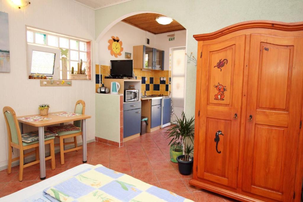 Kuchyňa alebo kuchynka v ubytovaní Apartment Renata