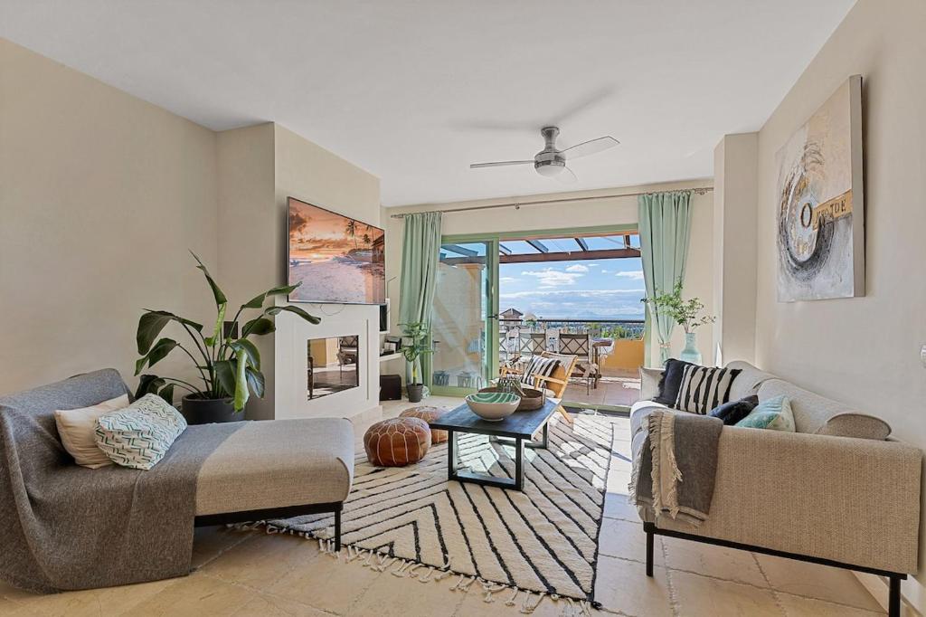 Sky26 Mini penthouse with 6-Rooms Sew View Bat Yam | Apartment in Bat Yam