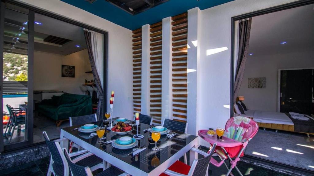 Posezení v ubytování Islamlar Village 2 Bedroom Villa 2111