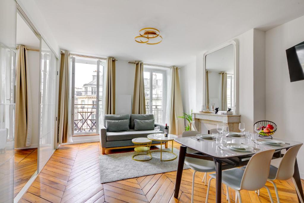 Stylish Luxury Suite - Hyper Centre Paris