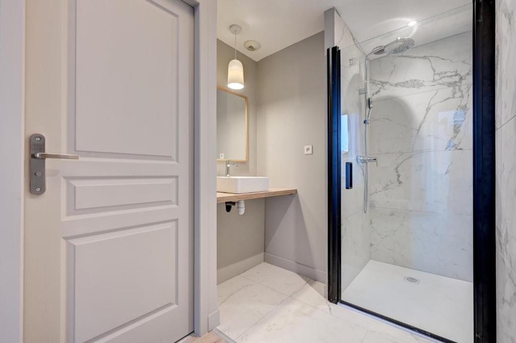 Hôtel Bellegarde by Viktor - 12