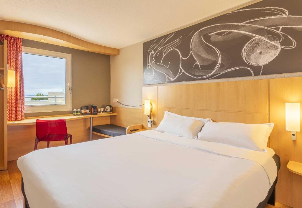 B&B HOTEL Marseille Bonneveine - Resim 1