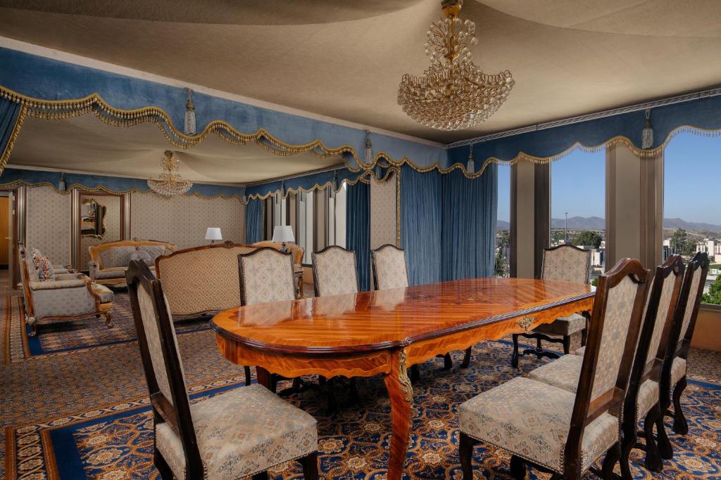 Posezení v ubytování InterContinental Taif by IHG