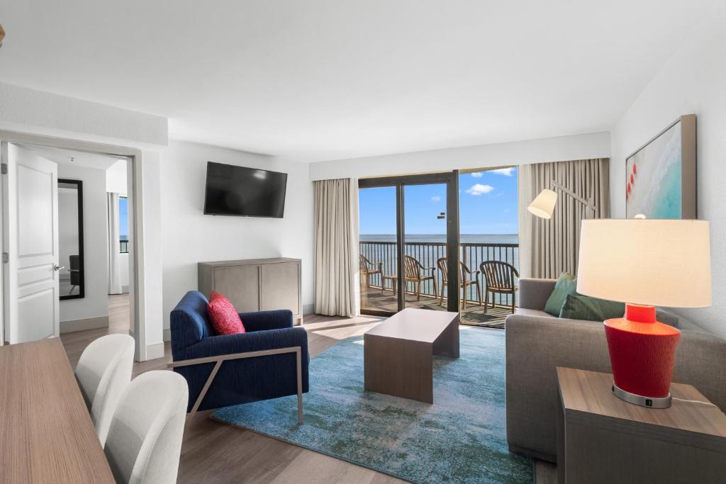 Compass Cove - 