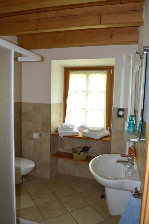 Koupelna v ubytování B&B Arlanch 8