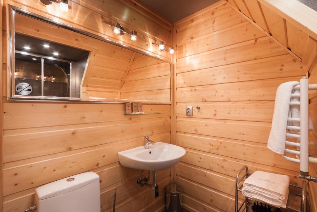 Pokoje Gościnne BENITA - 19