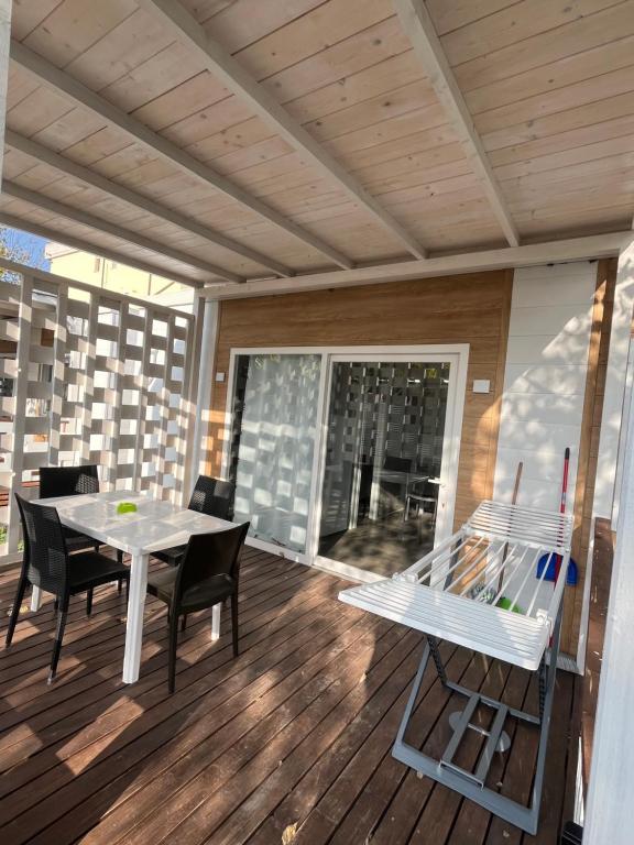 A balcony or terrace at Camping Adriatico