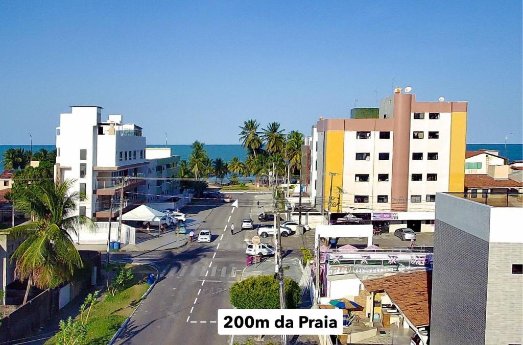 an aerial view of a city street with buildings at Bessa Apto Novinho 200m Praia 2 Quartos 5 Pessoas in Nossa Senhora do Livramento