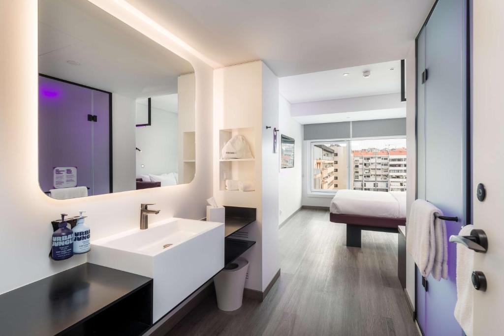 YOTEL Porto - Resim 14