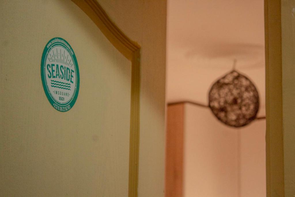 Certifikát, hodnocení, plakát nebo jiný dokument vystavený v ubytování Seaside house
