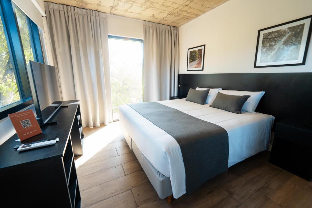 Mérit Parque Leloir by Amérian