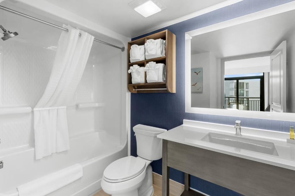 Ocean Reef Resort - 