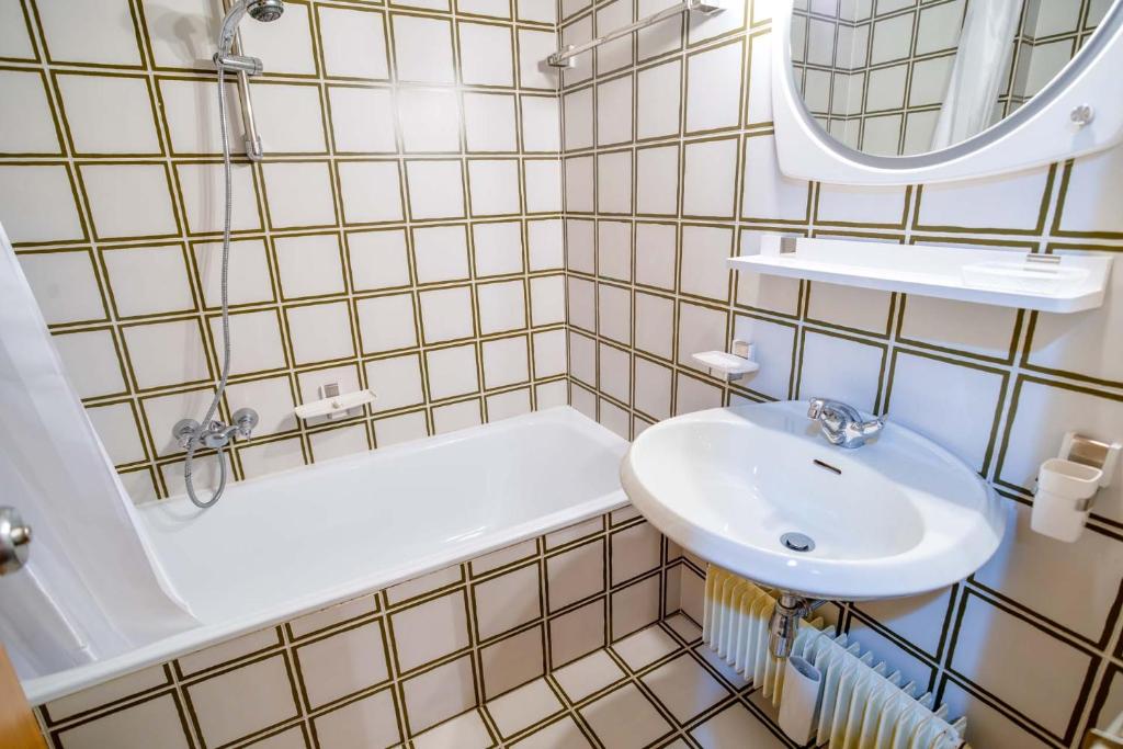 Koupelna v ubytování Res.Albarè/Solaria Apt.Solandra