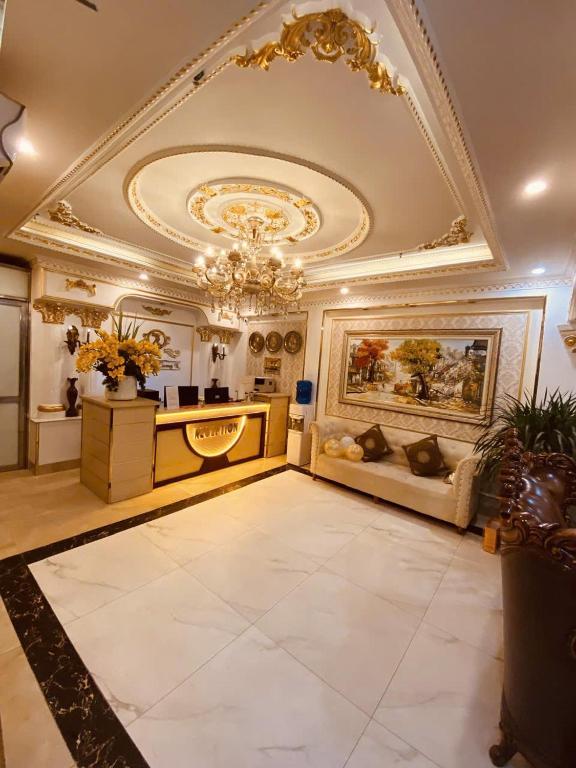 Vstupní hala nebo recepce v ubytování Nam Cường X Hotel