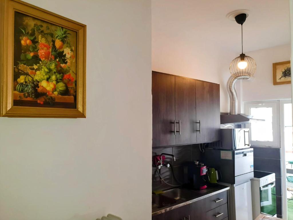 Kuchnia lub aneks kuchenny w obiekcie Success's Apartment