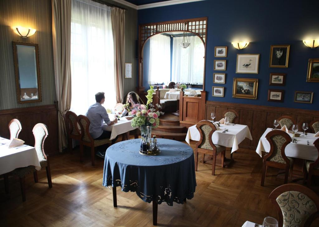 Restaurace v ubytování Villa Elise Park Pension