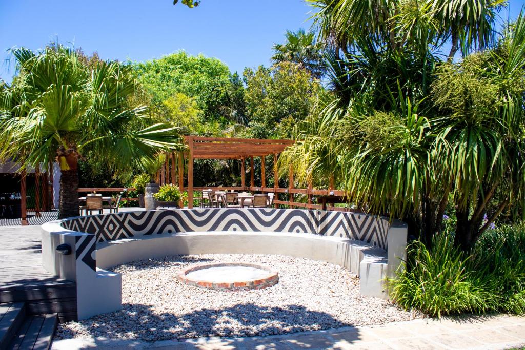 Um jardim no exterior de Misty Mountain Reserve