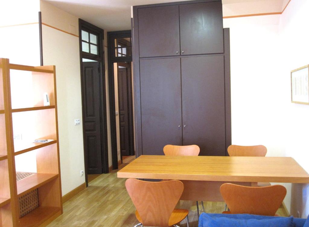 Fotografie z fotogalerie ubytování Apartamentos Legazpi v destinaci Cangas del Narcea