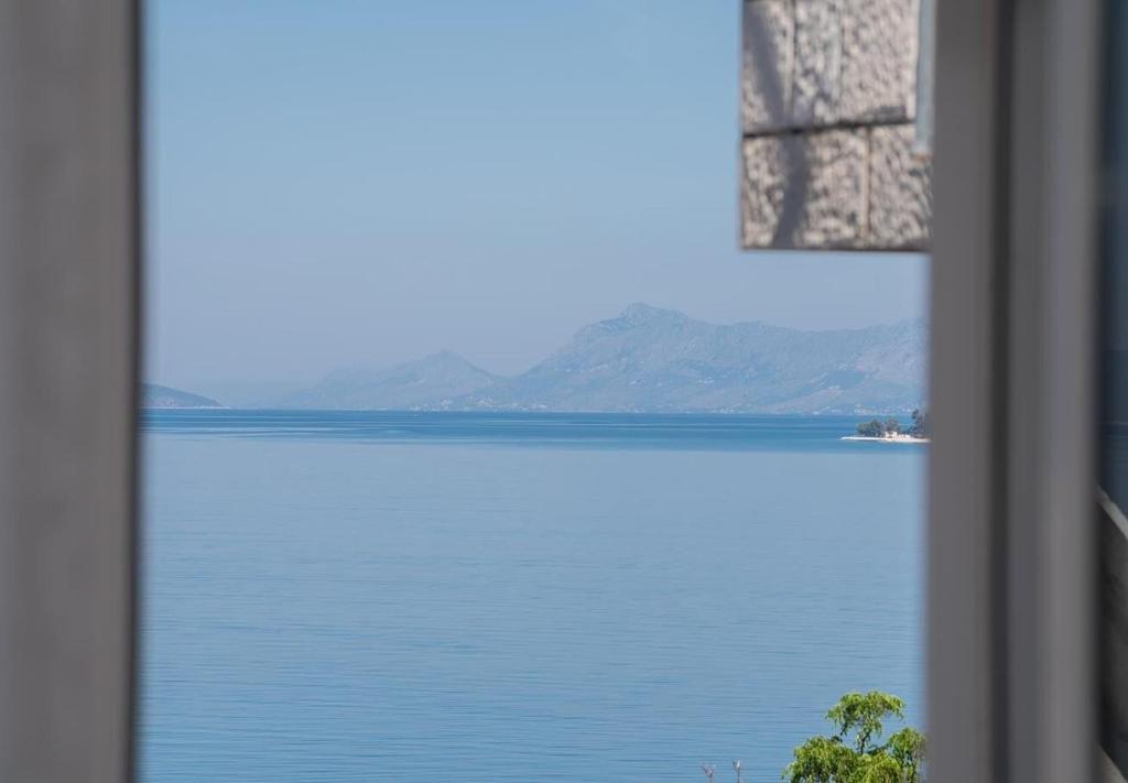 Apartments Ivi