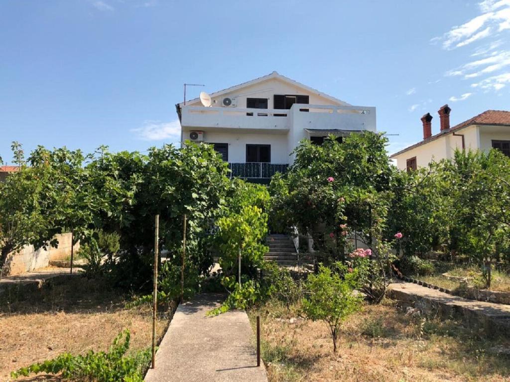 Zahrada ubytování Apartment Jadranko