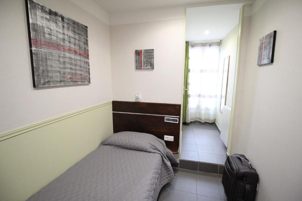 Hotel des Pyrénées - Resim 39