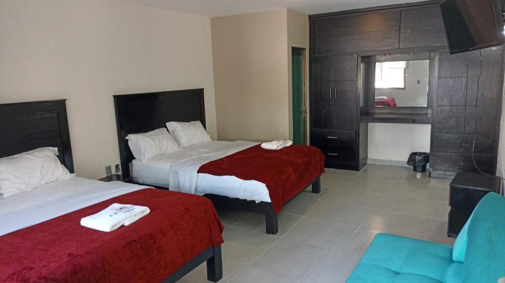 Hotel Ejecutivo Express Paraiso - Habitación Doble Deluxe Con Dos Camas Dobles