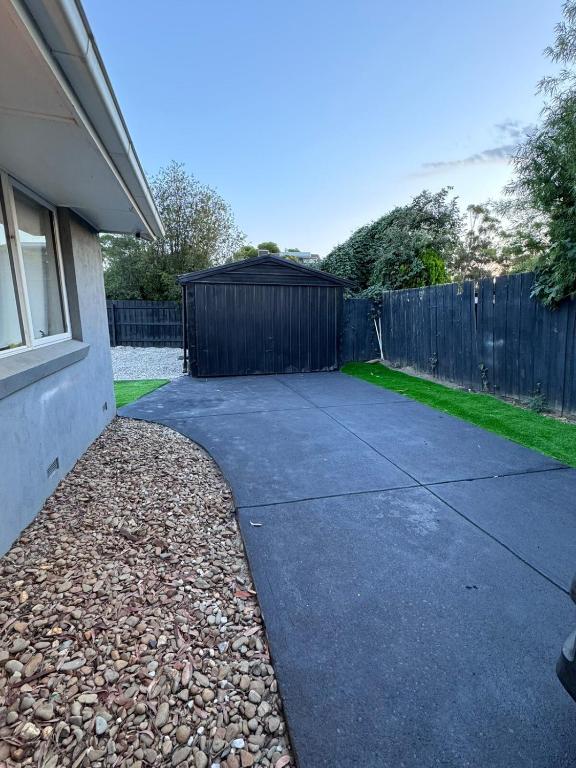 Foto sihtkohas Melton asuva majutusasutuse Modern Escape with Open Yard galeriist