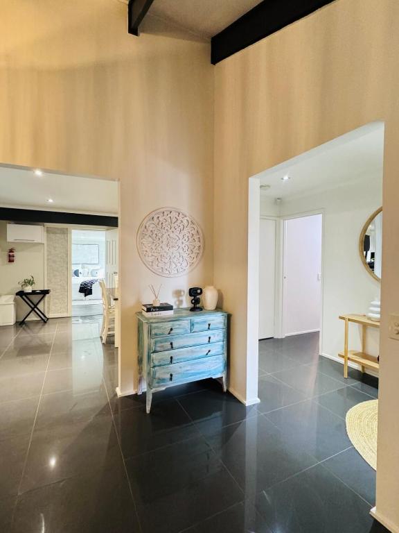 Foto sihtkohas Melton asuva majutusasutuse Modern Escape with Open Yard galeriist