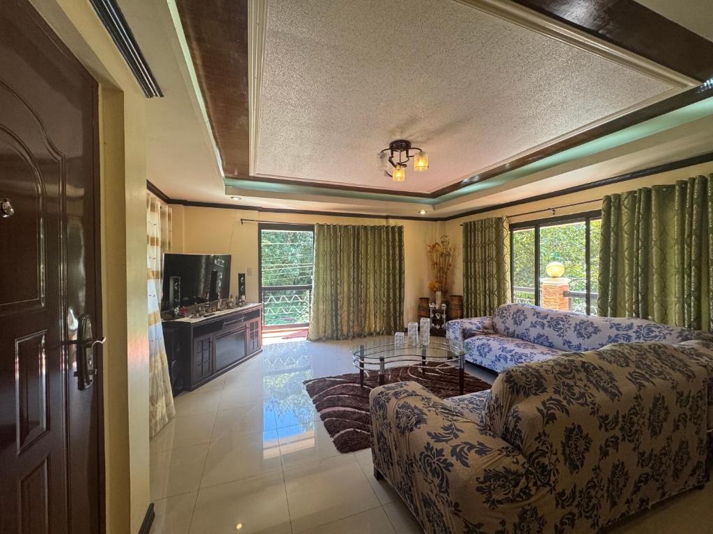 Malbros Guest House photo
