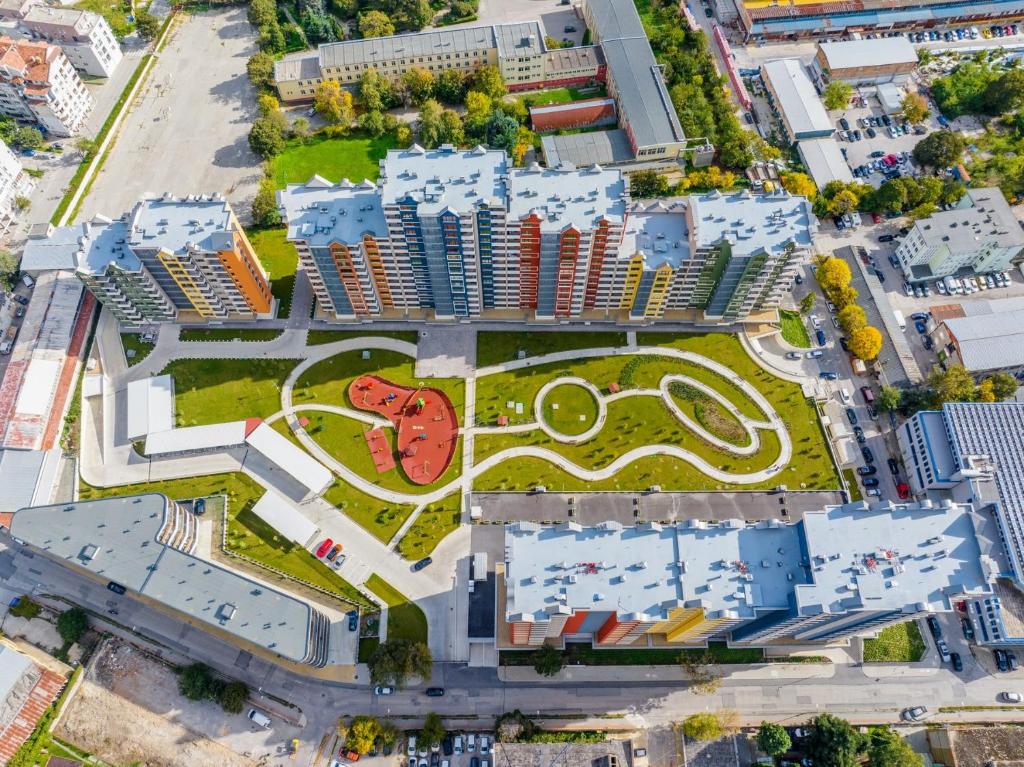 Luxury 2bedroom apartment in Complex Family Garden with FREE parking