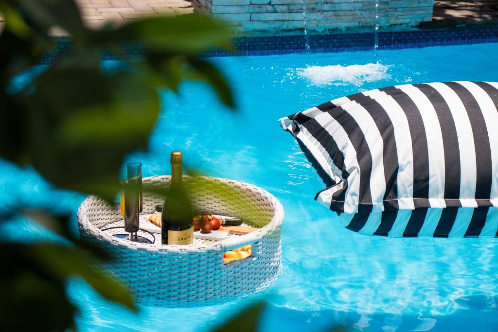 Πισίνα στο ή κοντά στο 118 Bayley Street